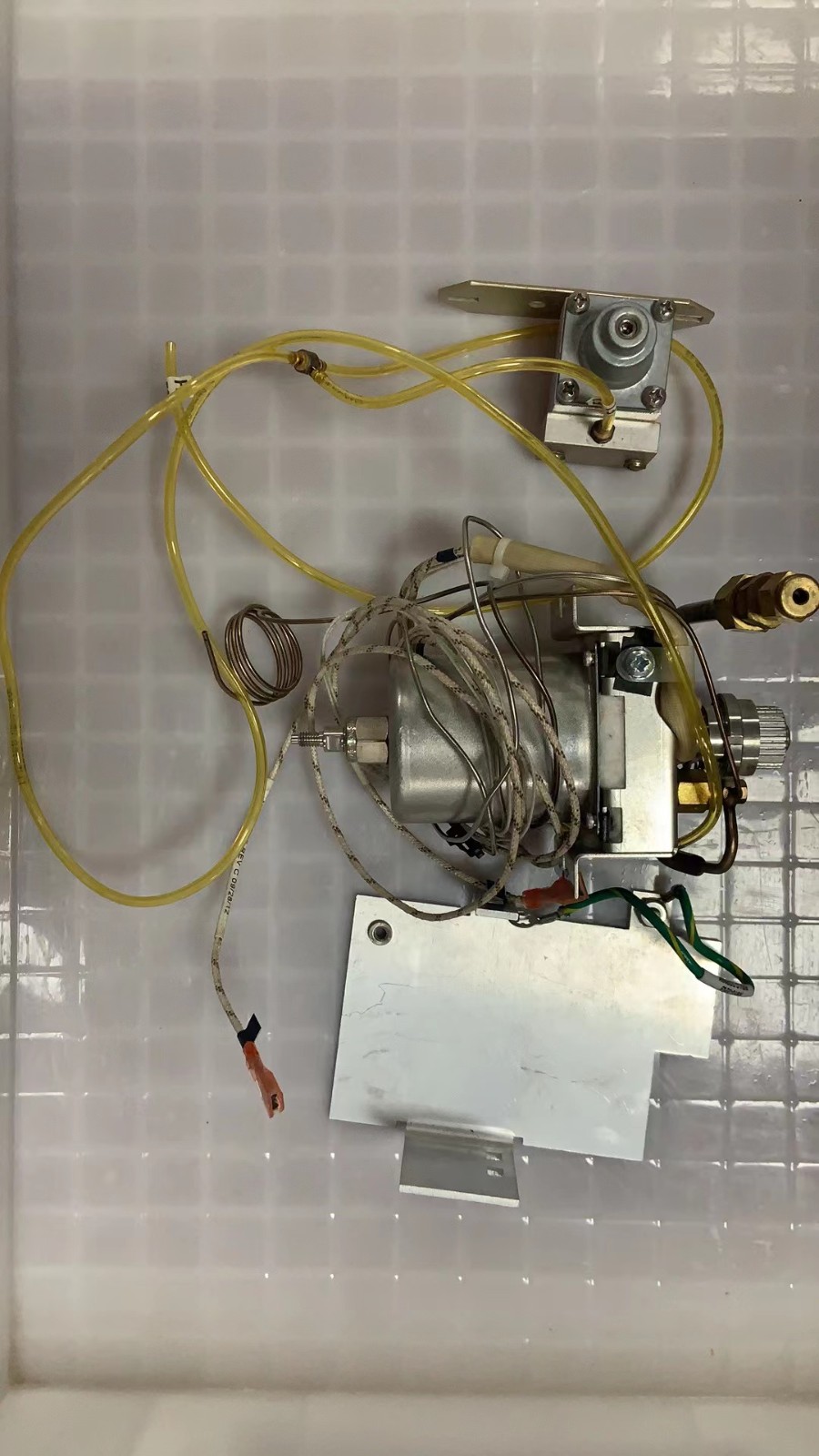 PE680气相色谱仪分流不分流进样口系统图2