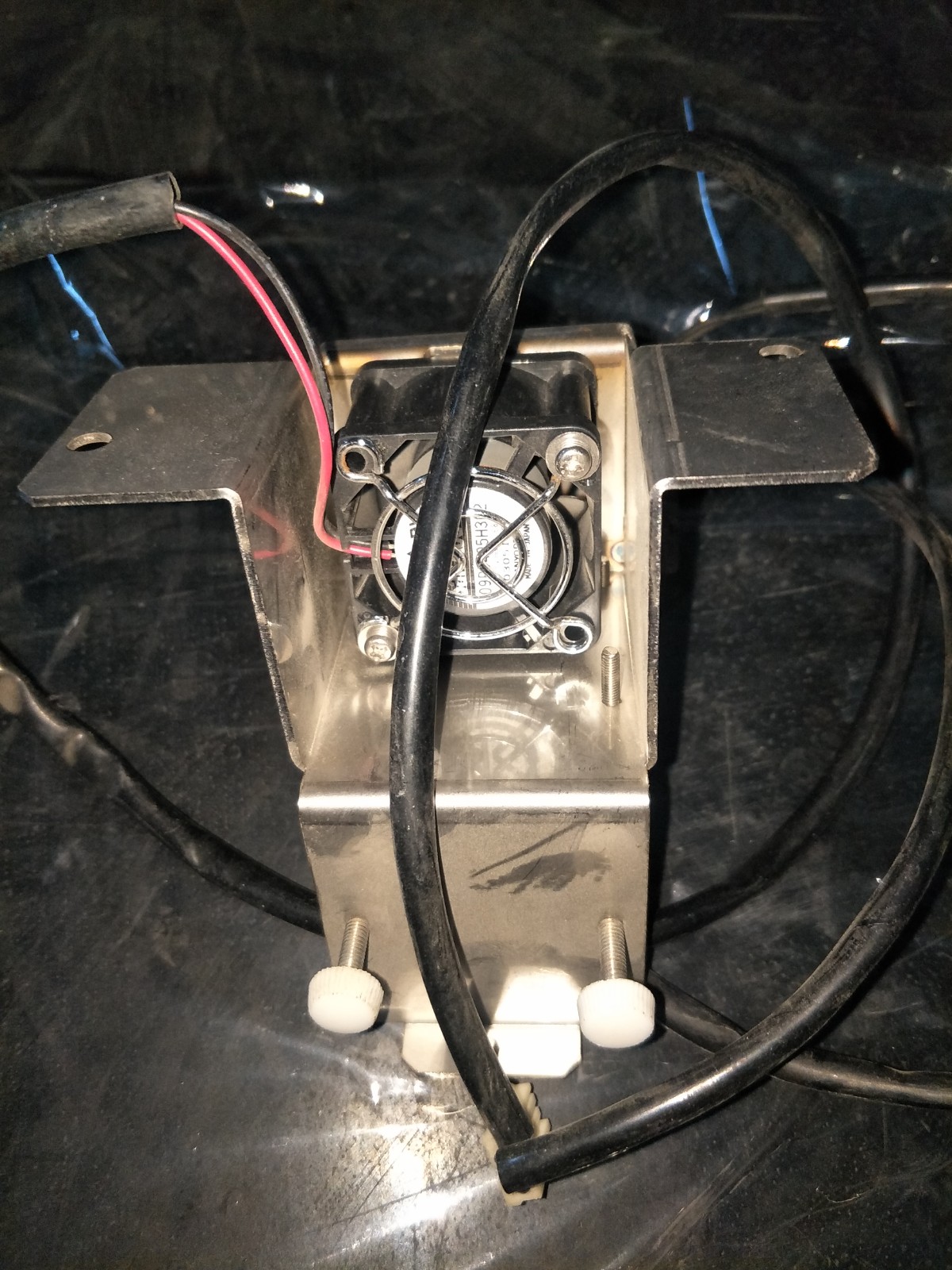 岛津2010进样口风扇图2