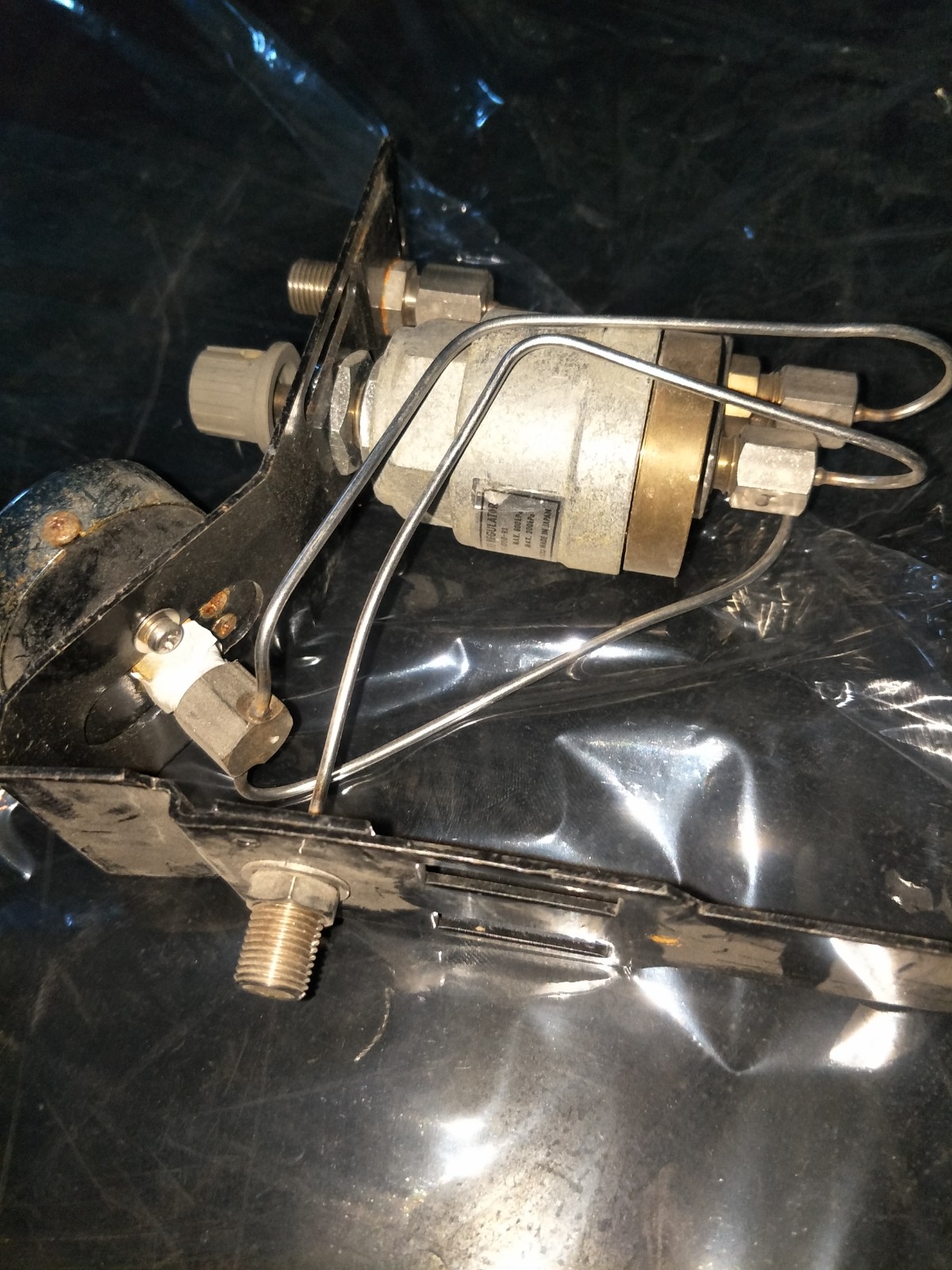 岛津14C稳压阀图3